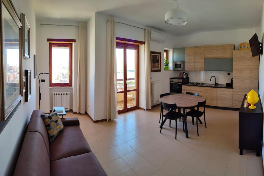 Vista Lecce Apartment ภายนอก รูปภาพ